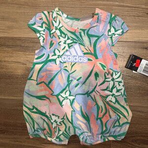 BABY GIRL ADIDAS ONSIE SIZE 3 MONTHS